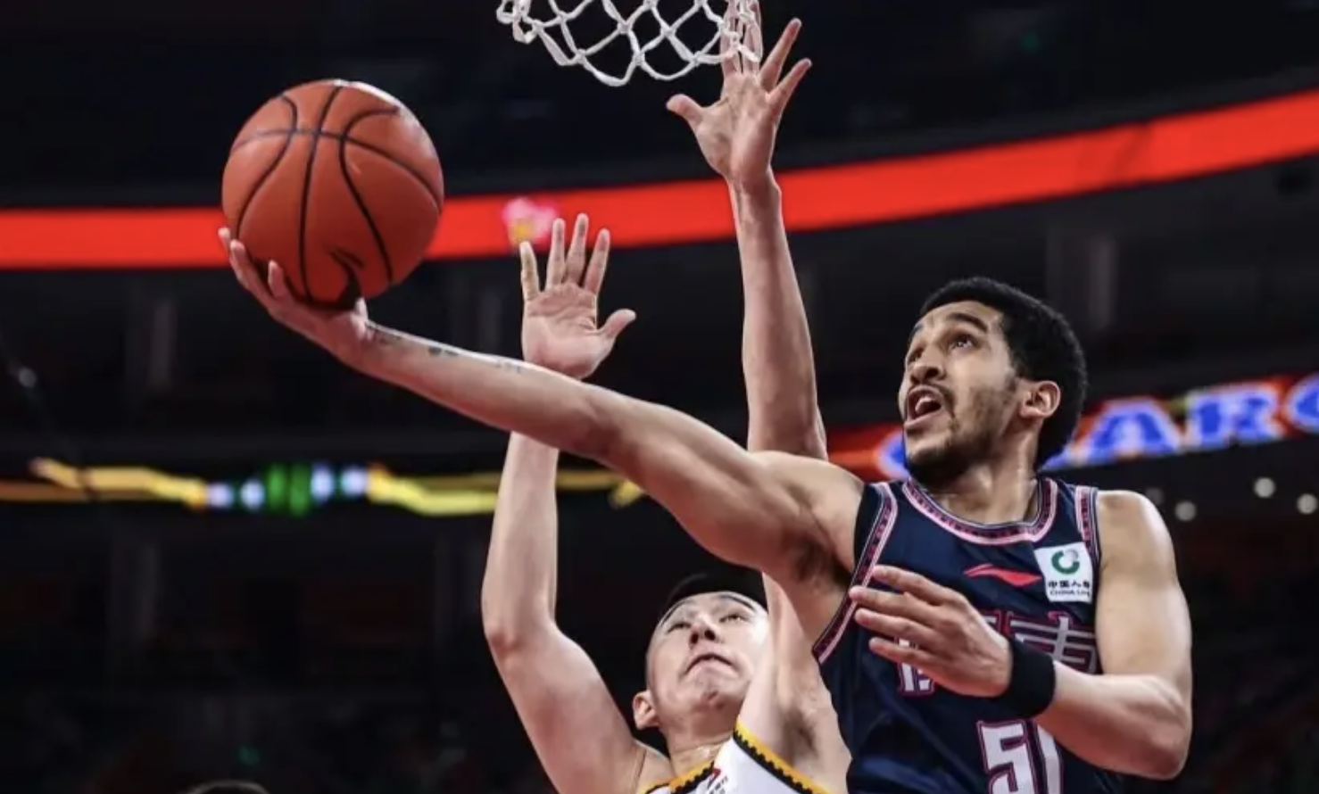 球盟会官方网站-某支球队